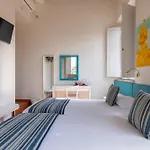 Temple View Fcollection Superior Relais